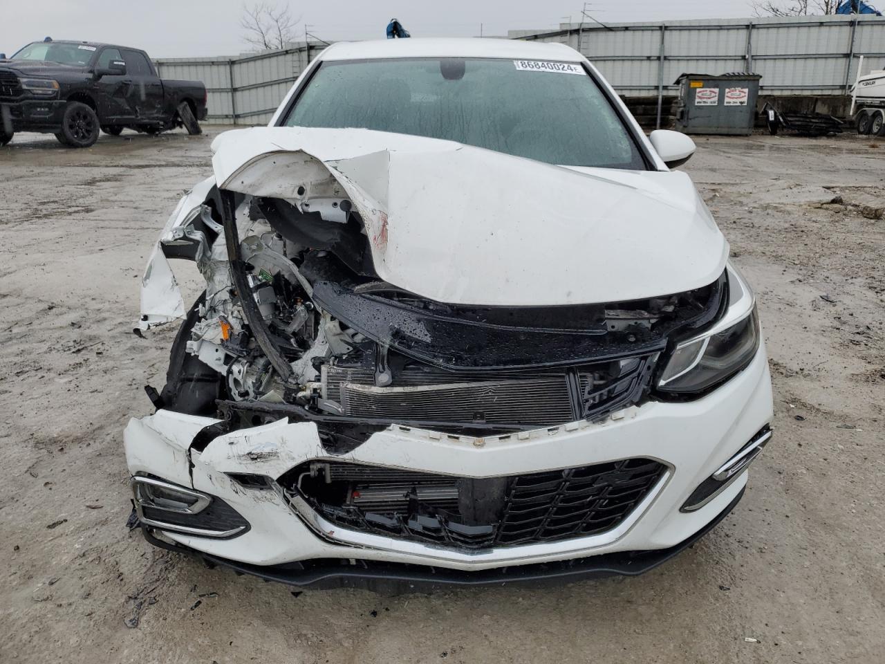 2017 CHEVROLET CRUZE LT - Image 5