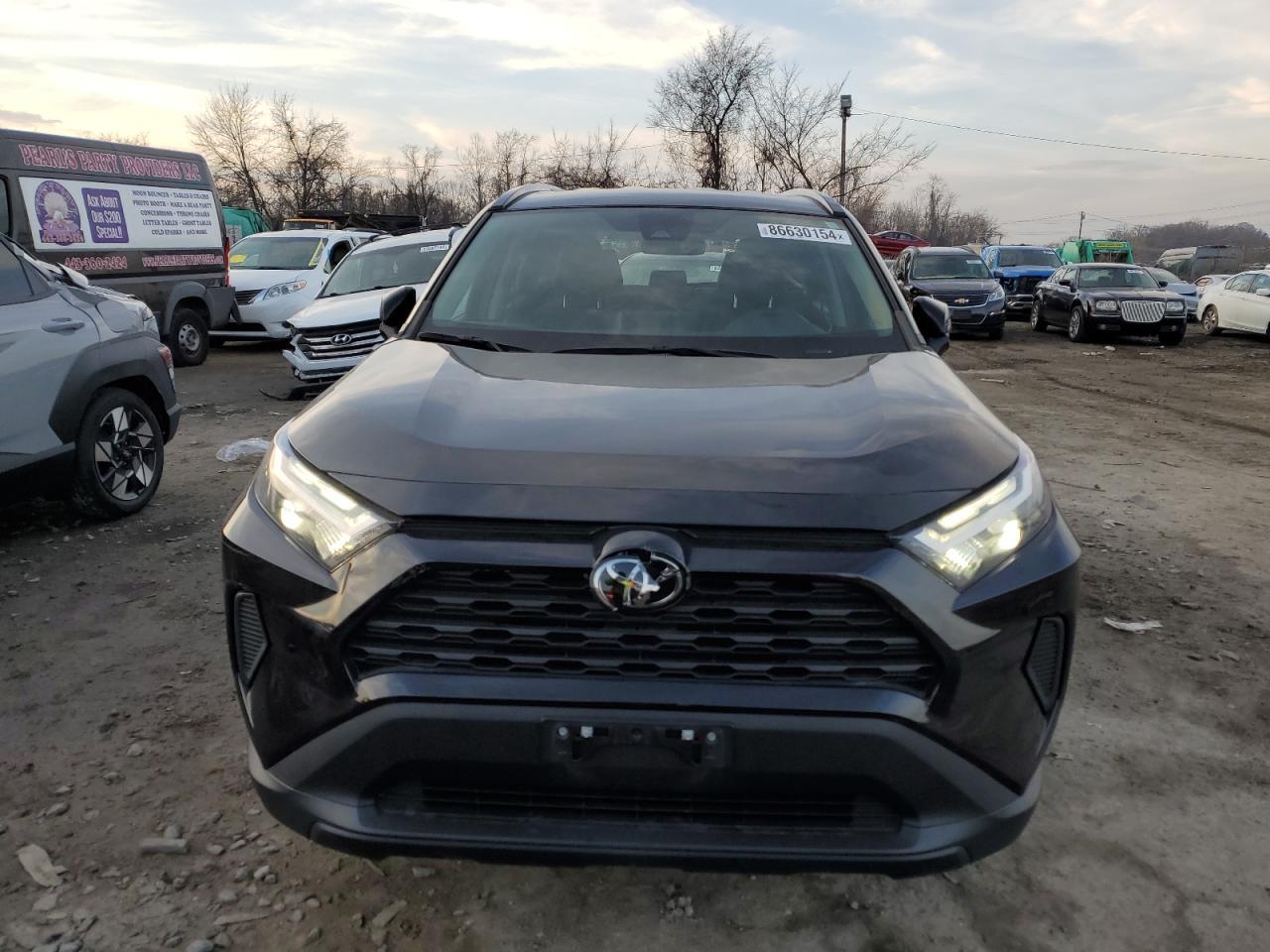2022 TOYOTA RAV4 XLE - Фото 5