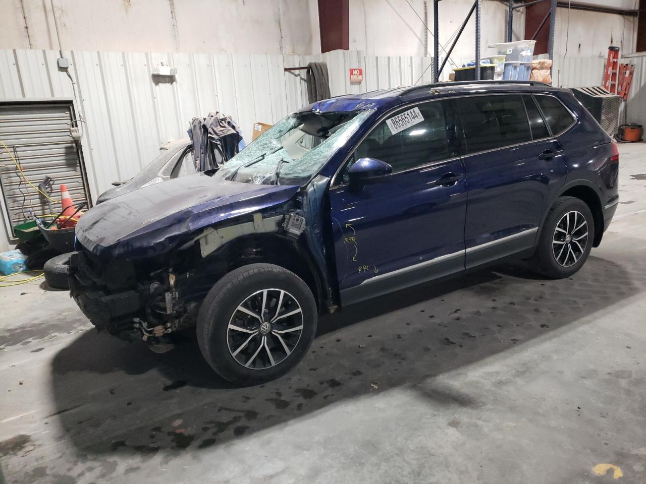 2021 VOLKSWAGEN TIGUAN SE