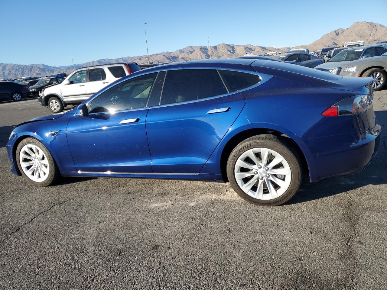 2018 TESLA MODEL S - Фото 2