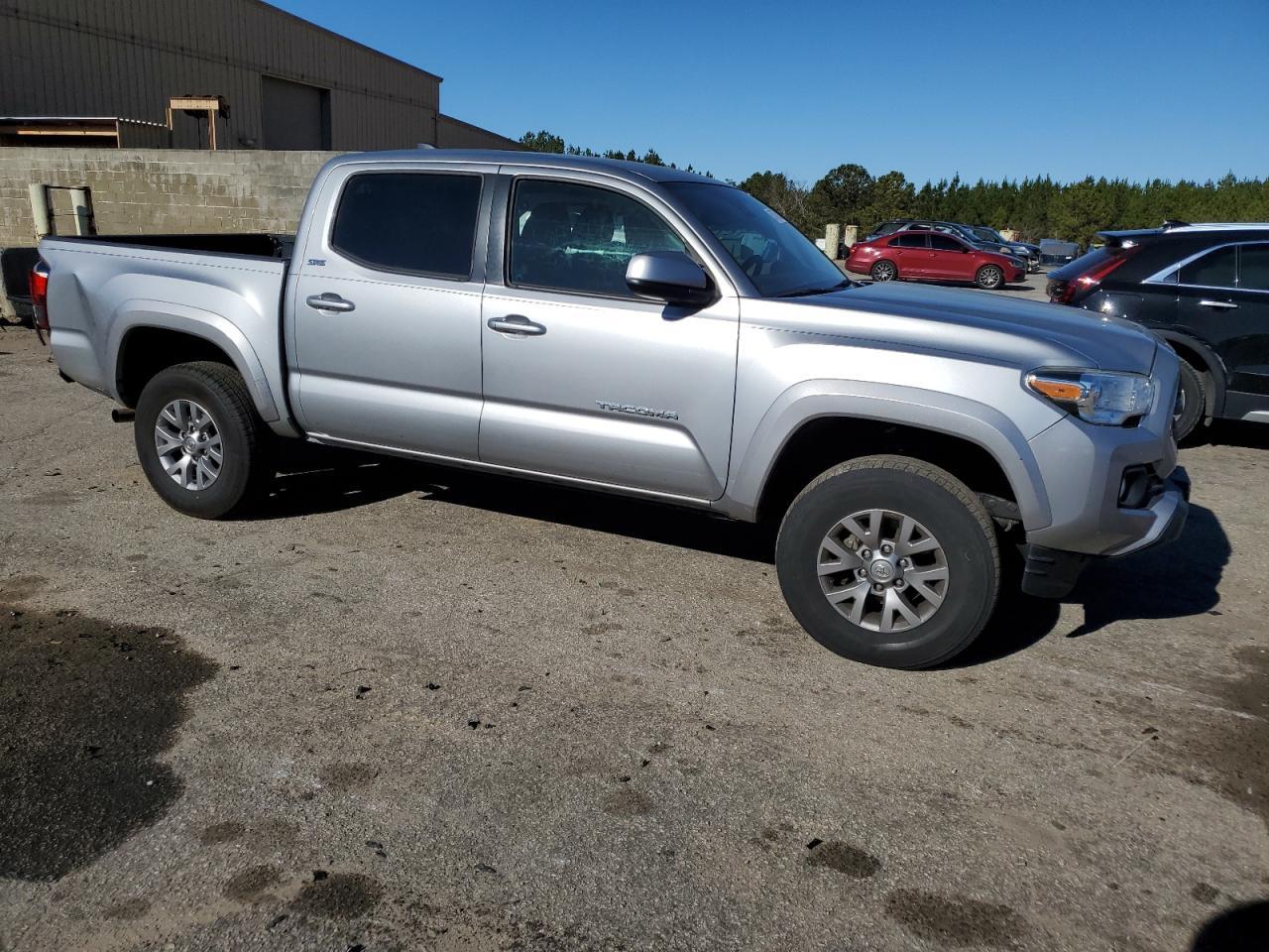 2019 TOYOTA TACOMA DOU - Image 4