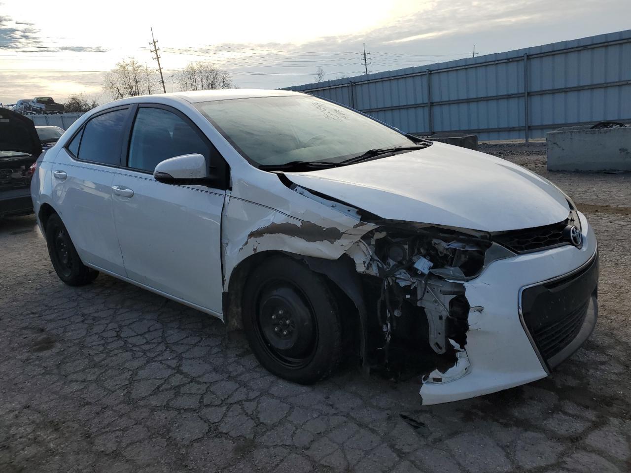 2014 TOYOTA COROLLA L - Фото 4