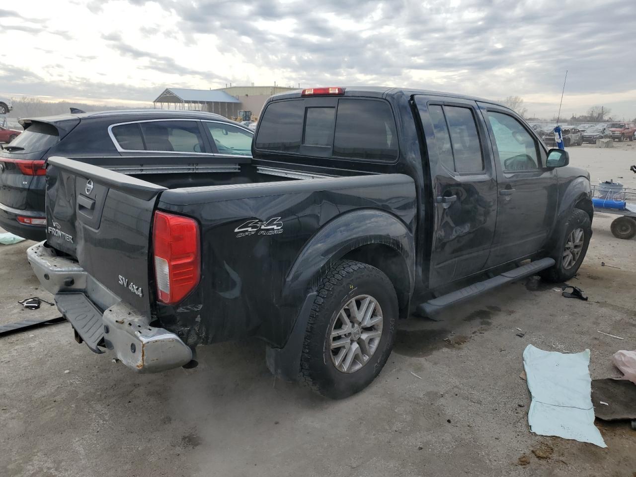 2016 NISSAN FRONTIER S - Image 3