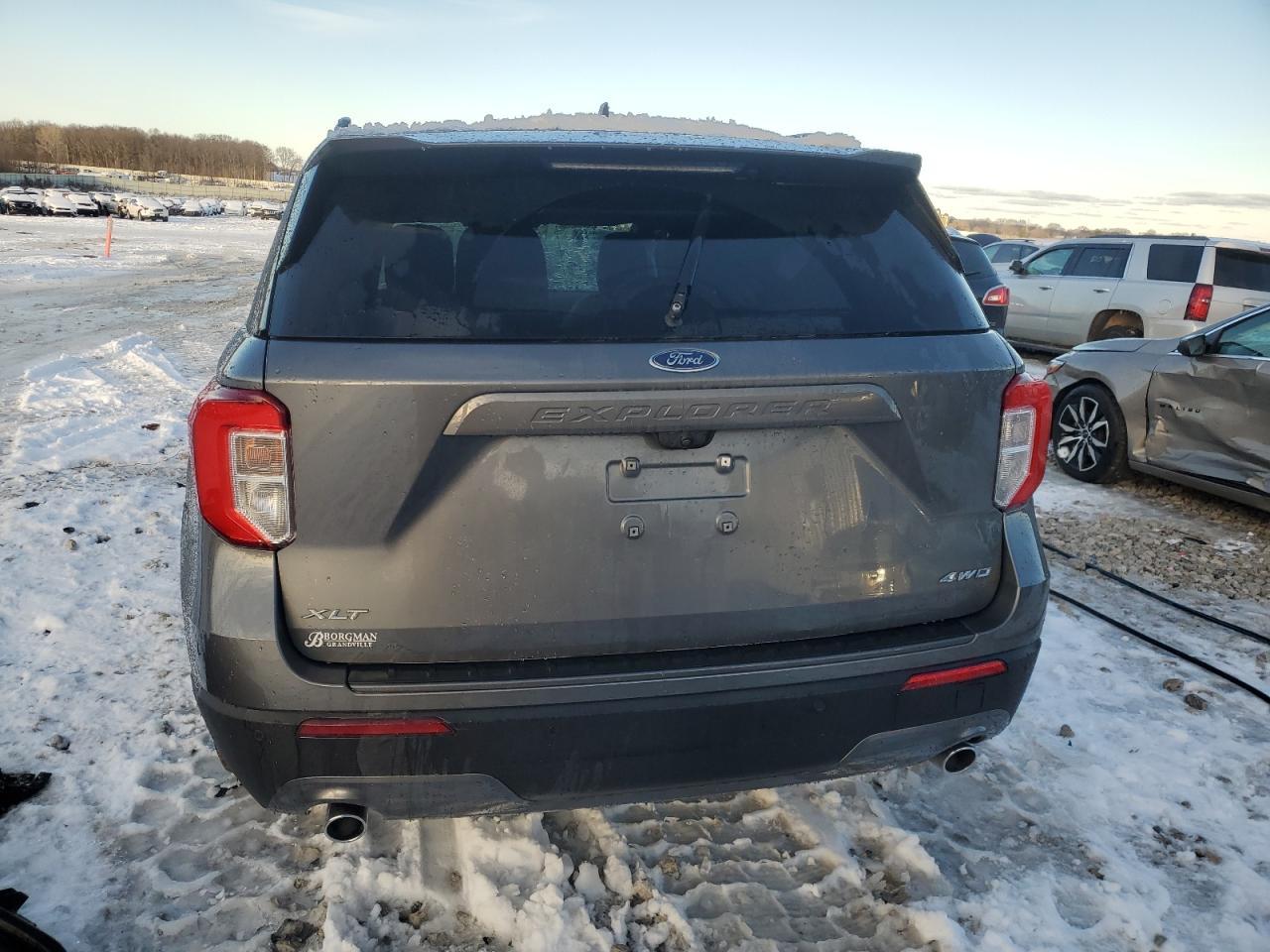 2022 FORD EXPLORER X - Image 6