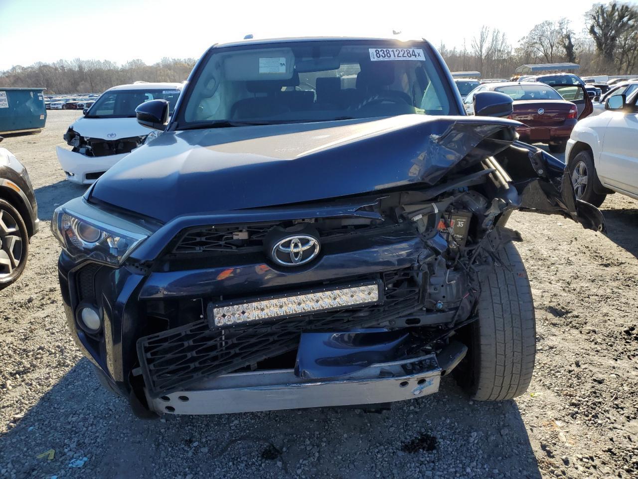 2017 TOYOTA 4RUNNER SR - Image 5