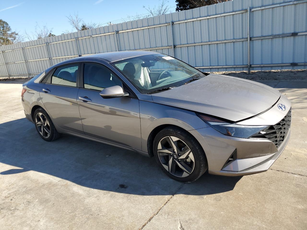 2023 HYUNDAI ELANTRA SE - Image 4