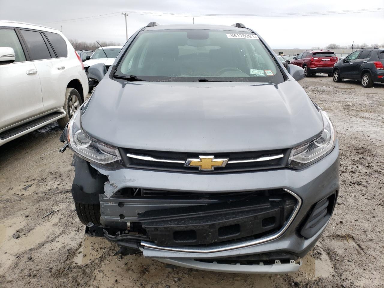 2019 CHEVROLET TRAX 1LT - Фото 5
