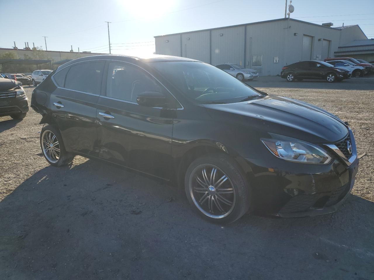 2018 NISSAN SENTRA S - Фото 4