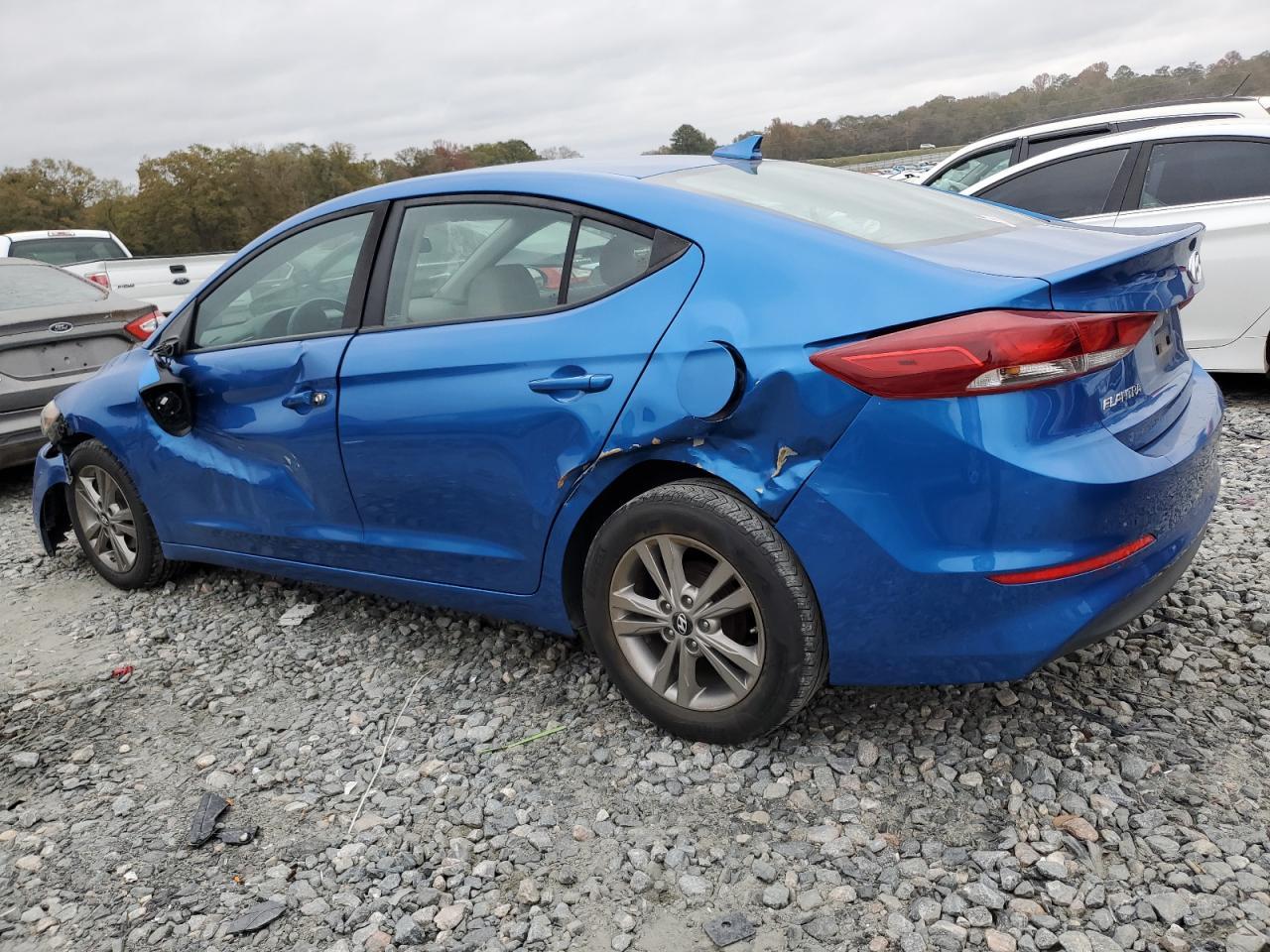 2017 HYUNDAI ELANTRA SE - Фото 2