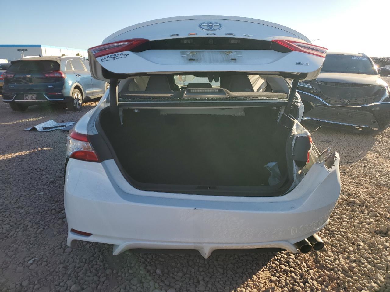 2020 TOYOTA CAMRY SE - Image 6