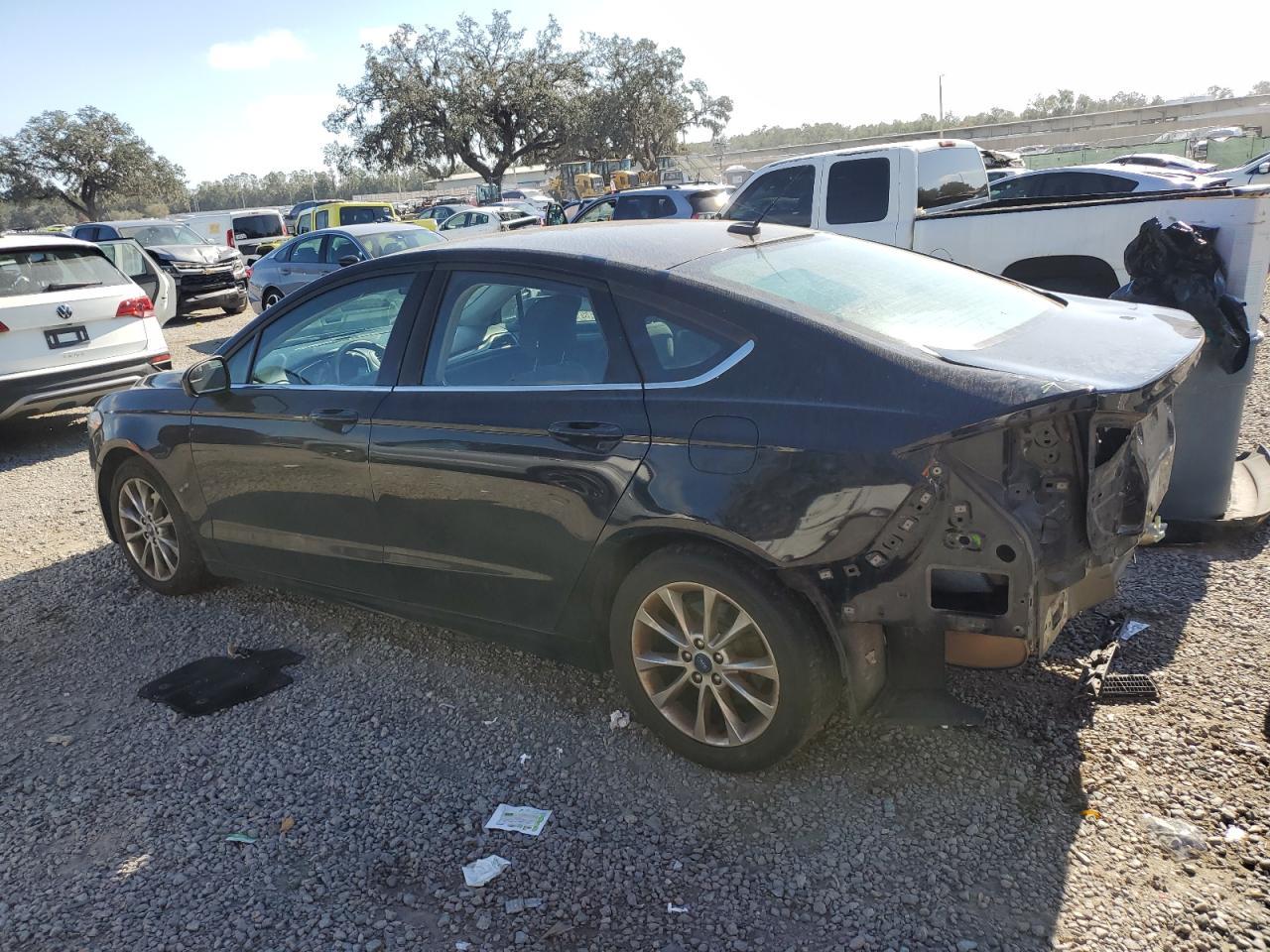 2017 FORD FUSION SE - Фото 2