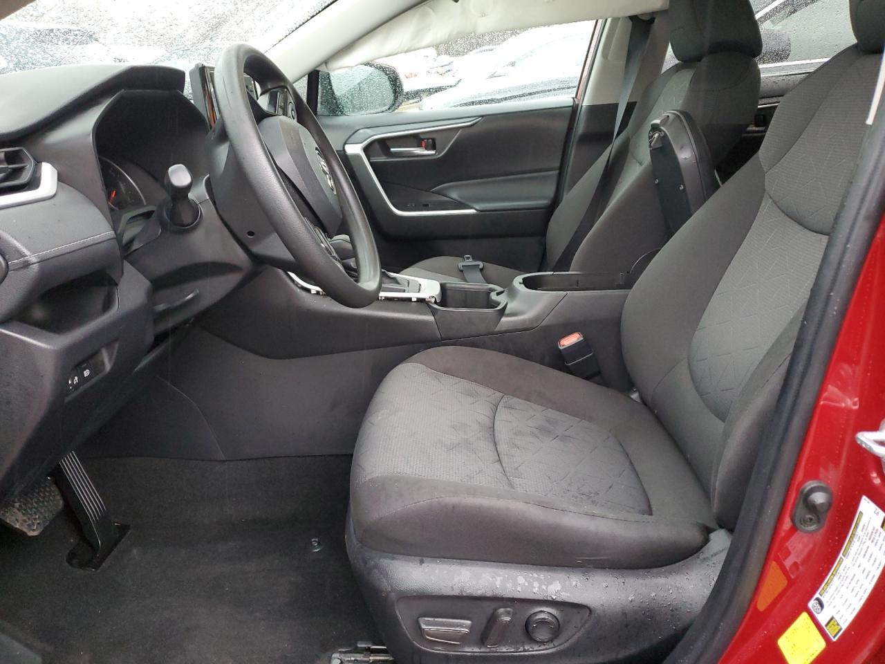 2022 TOYOTA RAV4 XLE - Фото 7