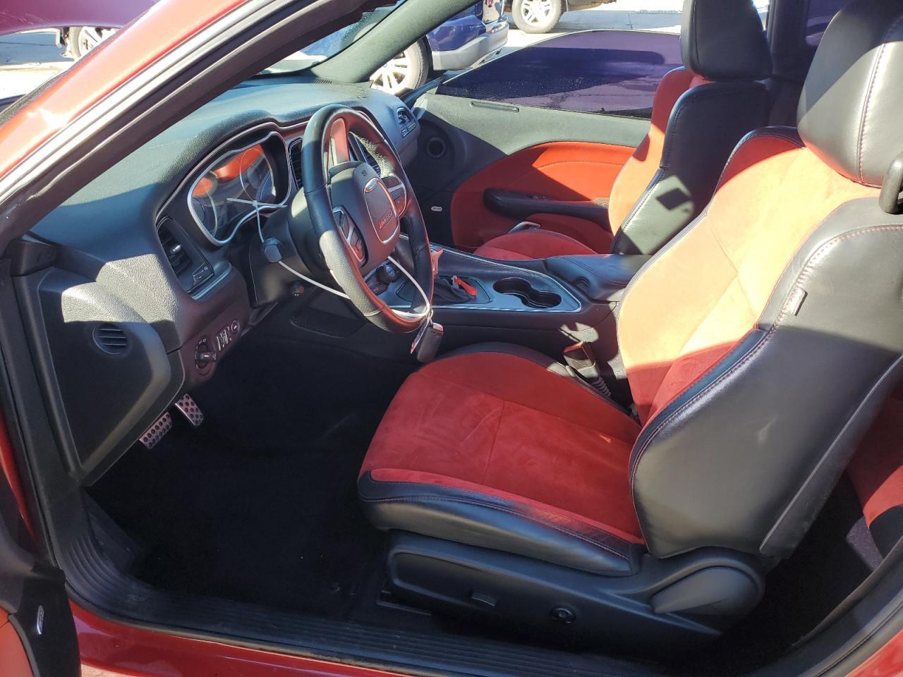 2017 DODGE CHALLENGER - Image 7