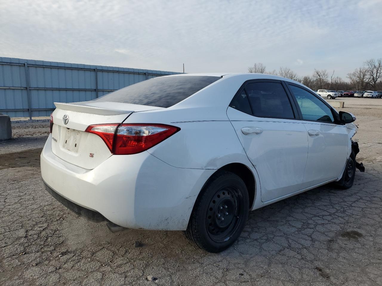 2014 TOYOTA COROLLA L - Фото 3