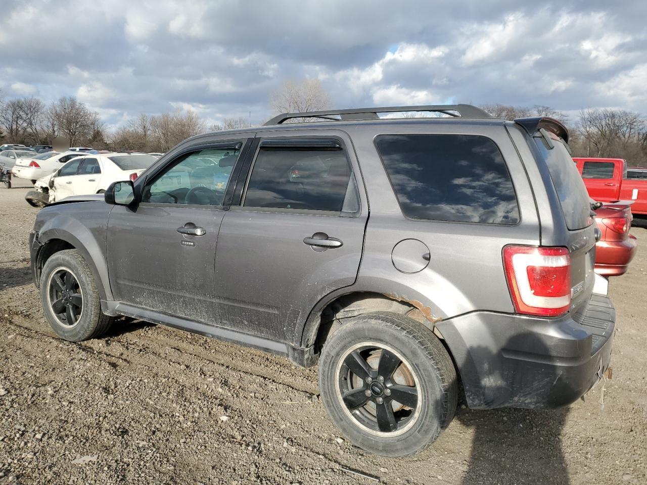 2012 FORD ESCAPE XLT - Фото 2