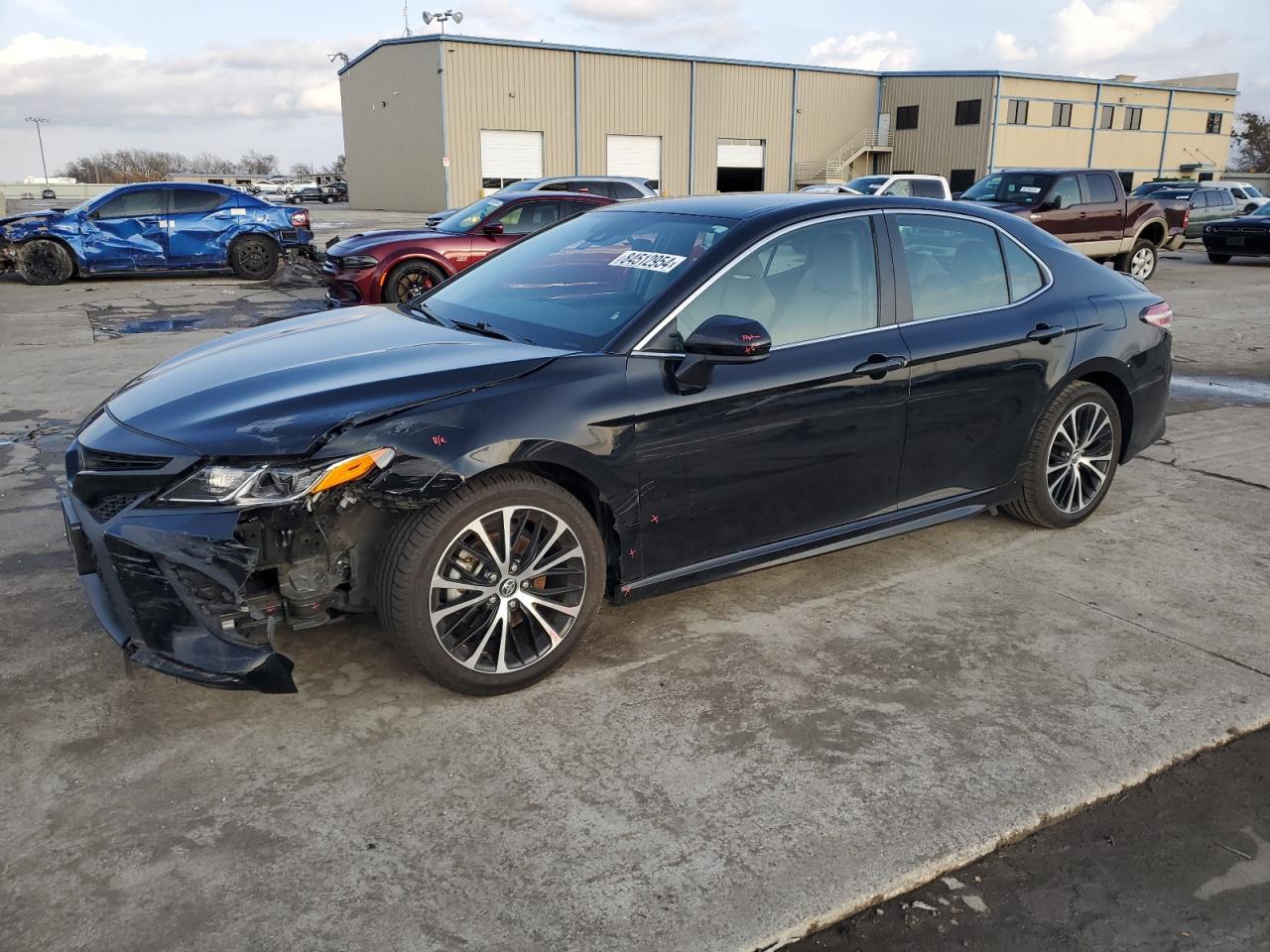 2020 TOYOTA CAMRY SE