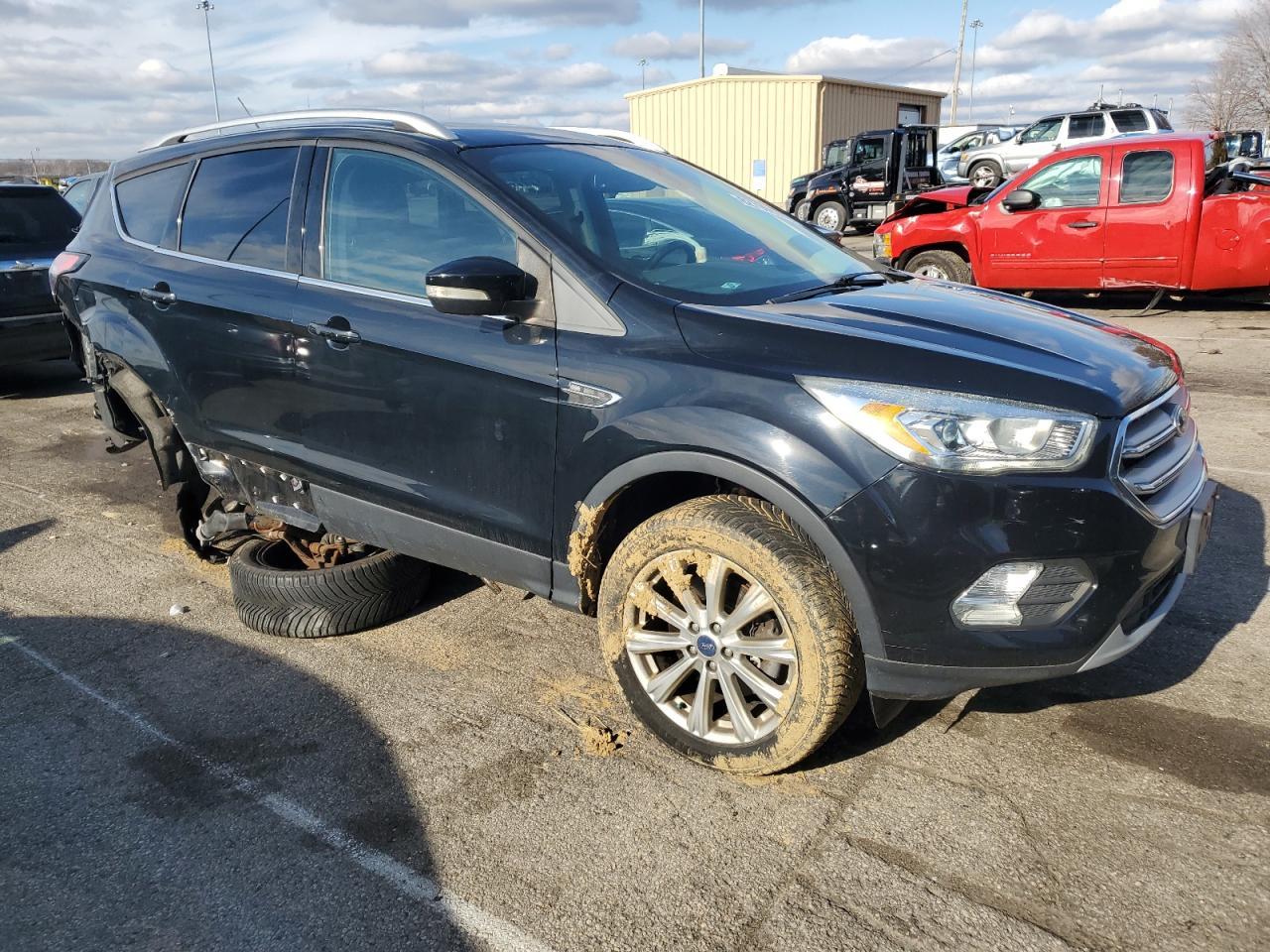 2017 FORD ESCAPE TIT - Image 4