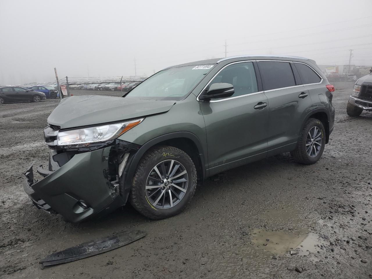 2017 TOYOTA HIGHLANDER car image