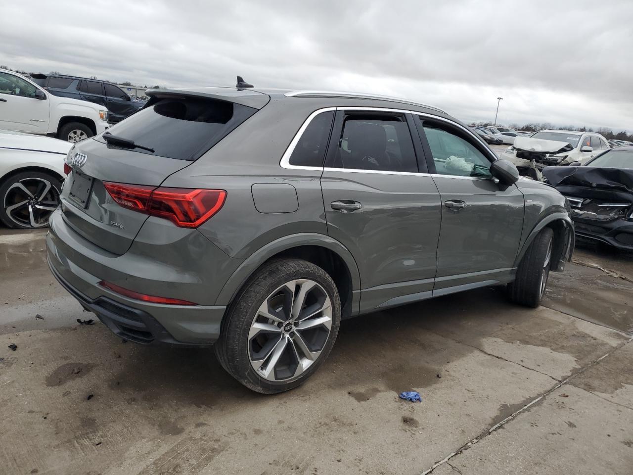 2021 AUDI Q3 PREMIUM - Фото 3