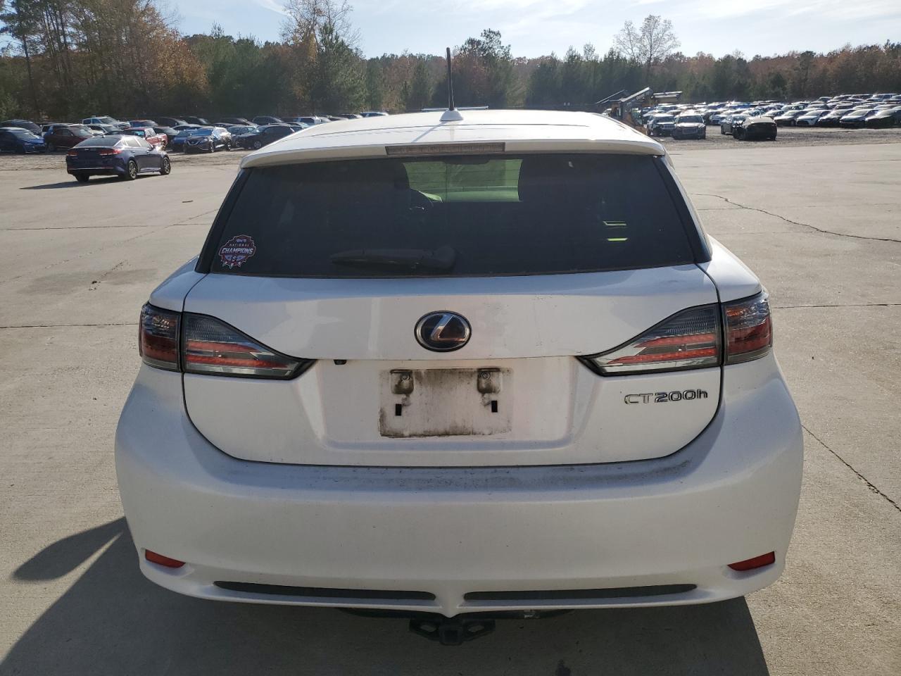 2013 LEXUS CT 200 - Image 6