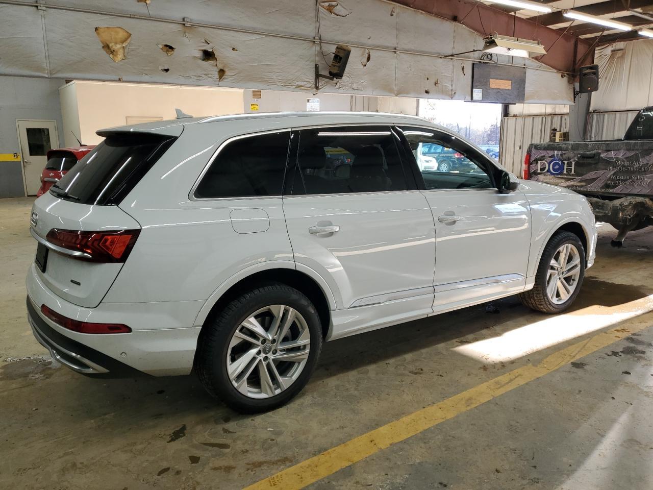 2021 AUDI Q7 PREMIUM - Image 3