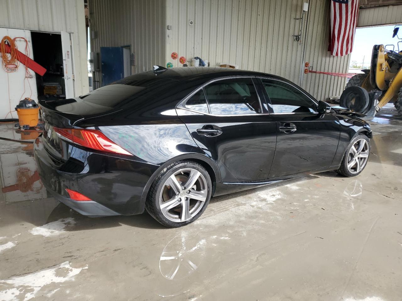 2019 LEXUS IS 300 - Image 3