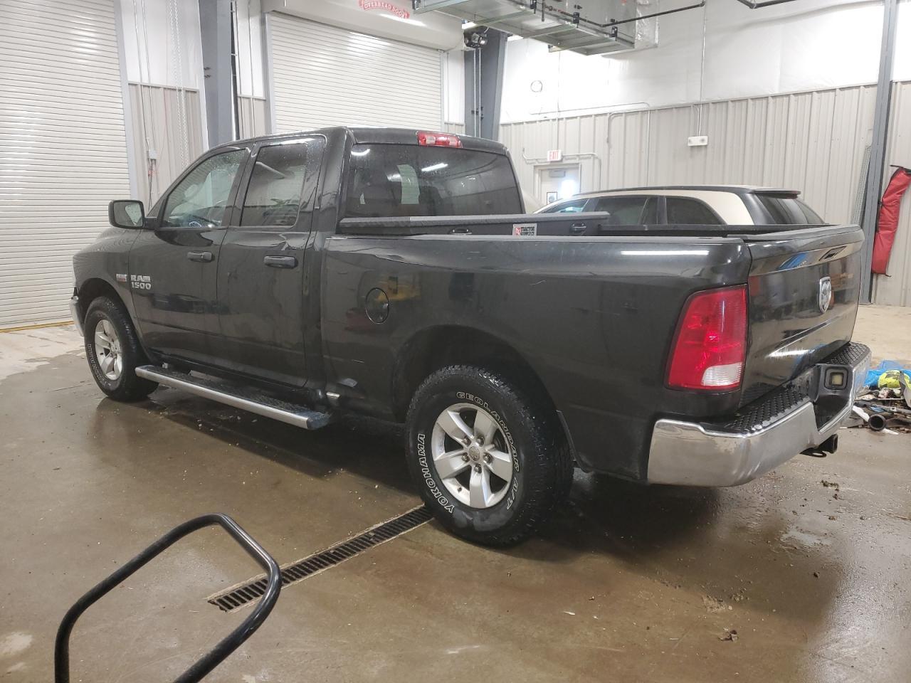 2015 RAM 1500 ST - Image 2