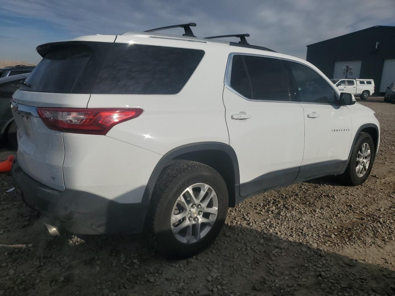 2018 CHEVROLET TRAVERSE L - Фото 3