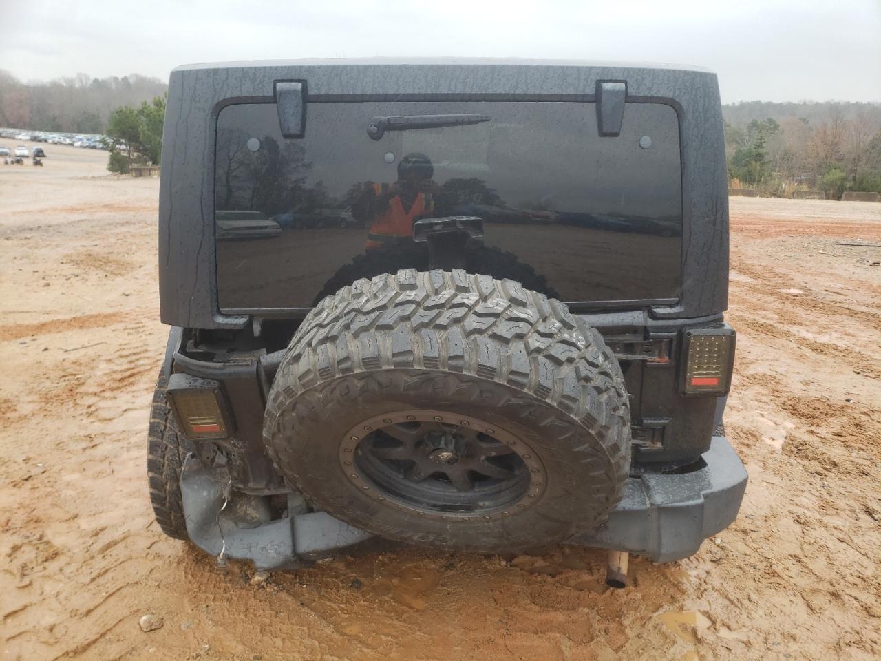 2014 JEEP WRANGLER U - Image 6