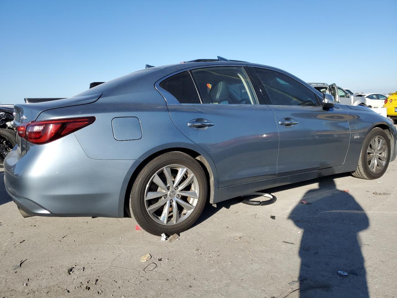2019 INFINITI Q50 LUXE - Image 3