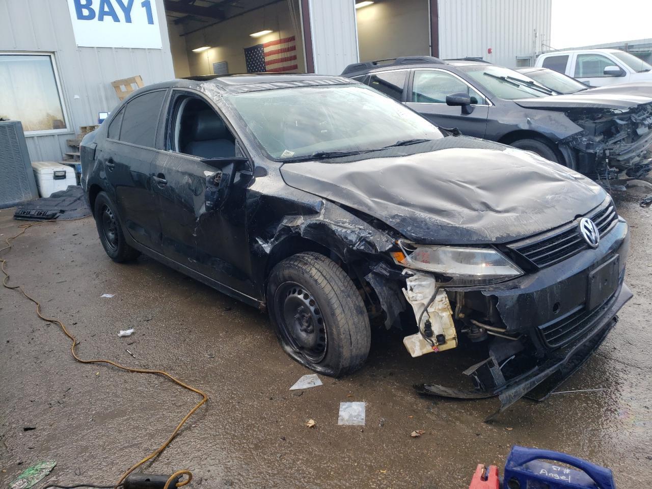 2013 VOLKSWAGEN JETTA BASE - Фото 4