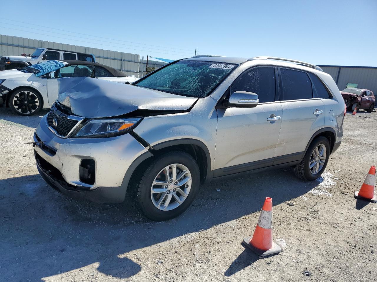 2015 KIA SORENTO LX
