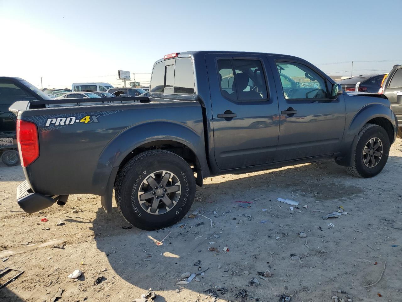2019 NISSAN FRONTIER S - Фото 3