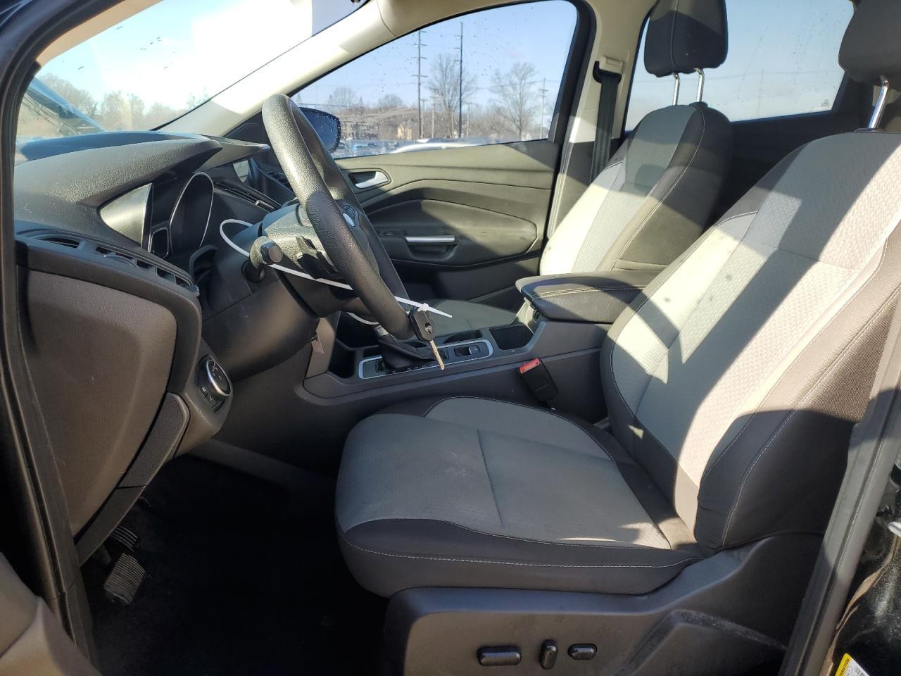 2017 FORD ESCAPE SE - Image 7