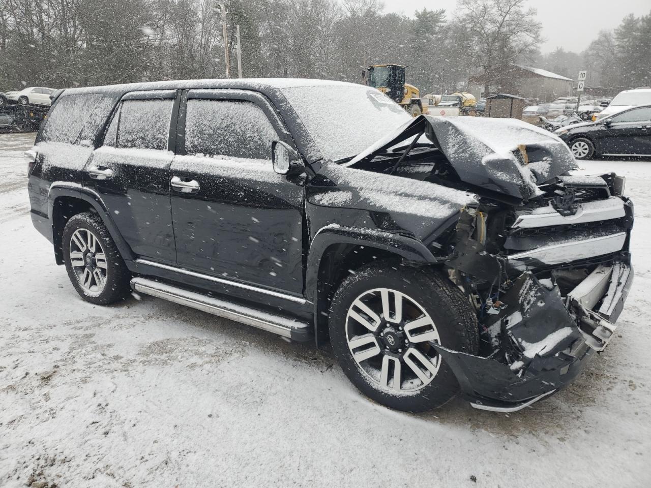 2018 TOYOTA 4RUNNER SR - Image 4