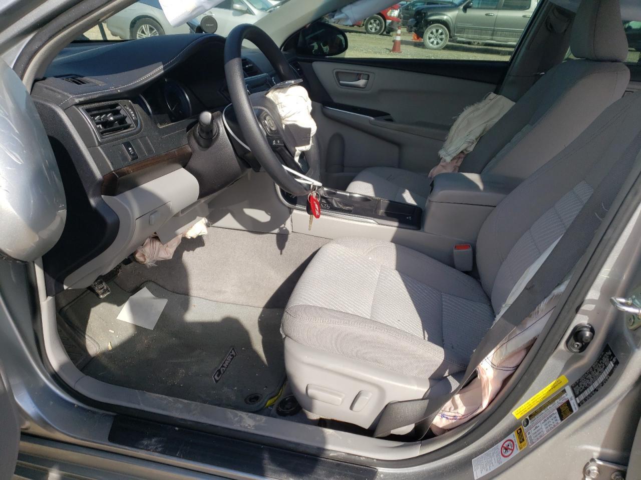 2017 TOYOTA CAMRY LE - Image 7