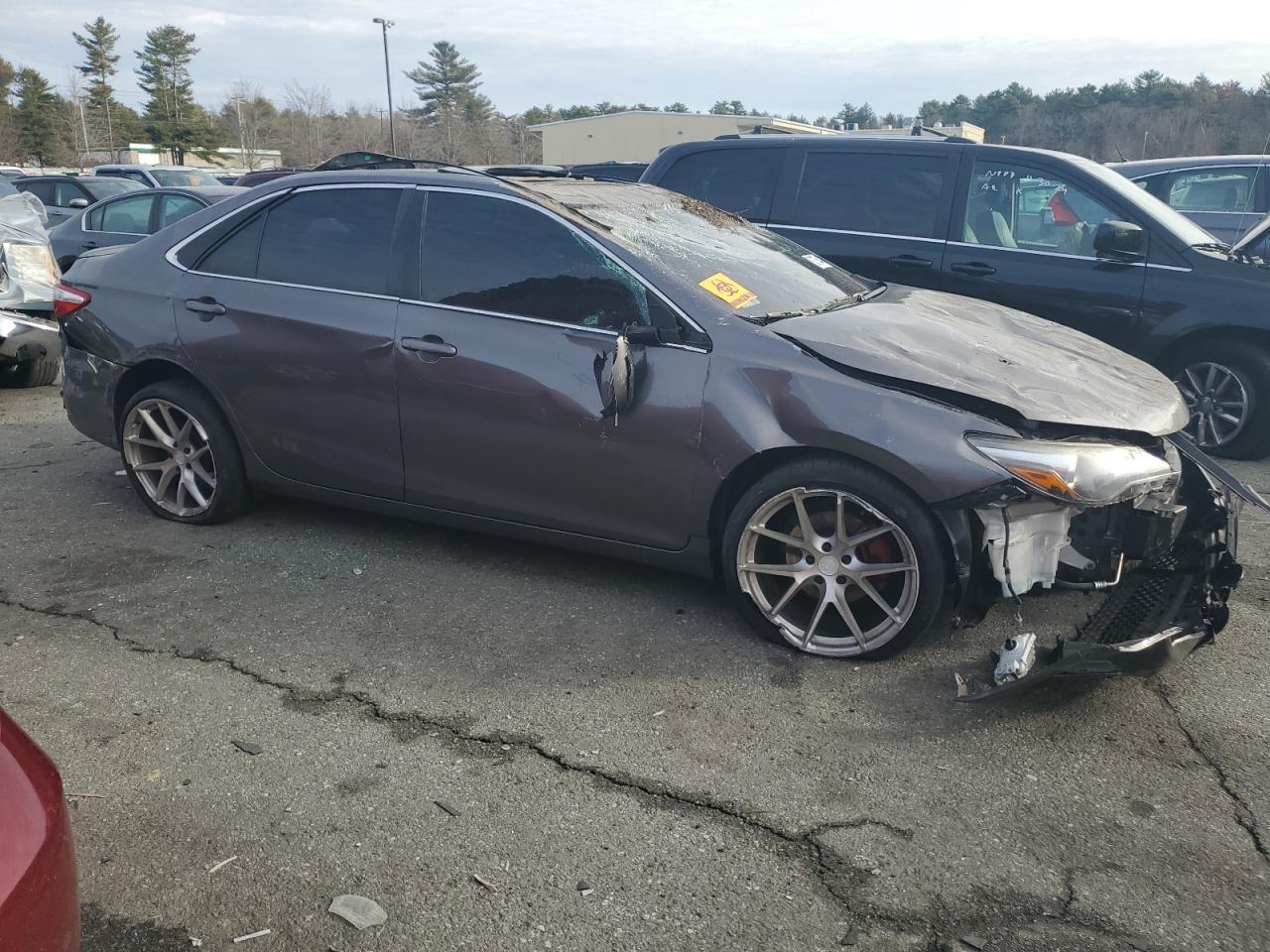 2017 TOYOTA CAMRY LE - Фото 4