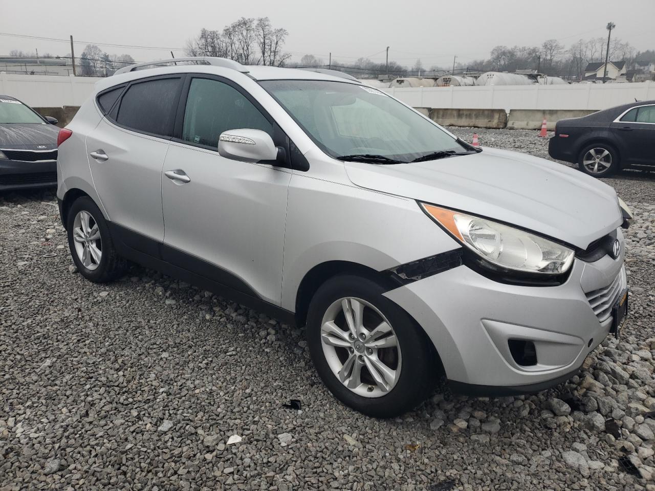 2012 HYUNDAI TUCSON GLS - Image 4