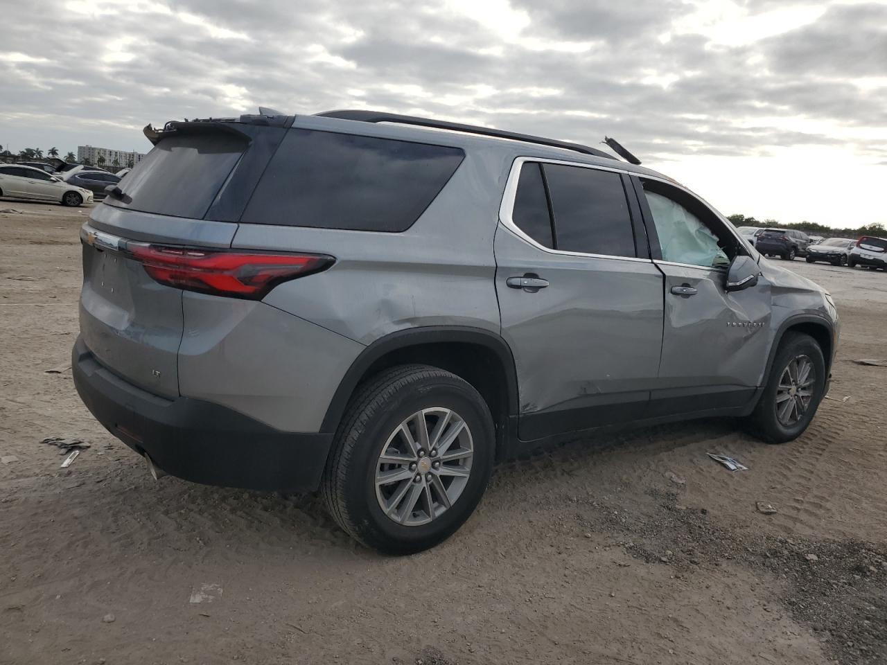 2023 CHEVROLET TRAVERSE L - Фото 3