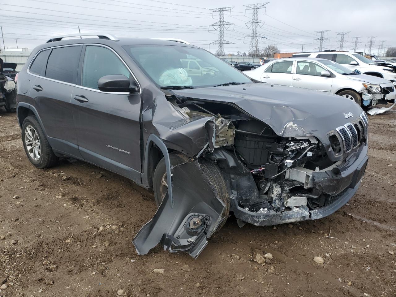 2019 JEEP CHEROKEE L - Image 4