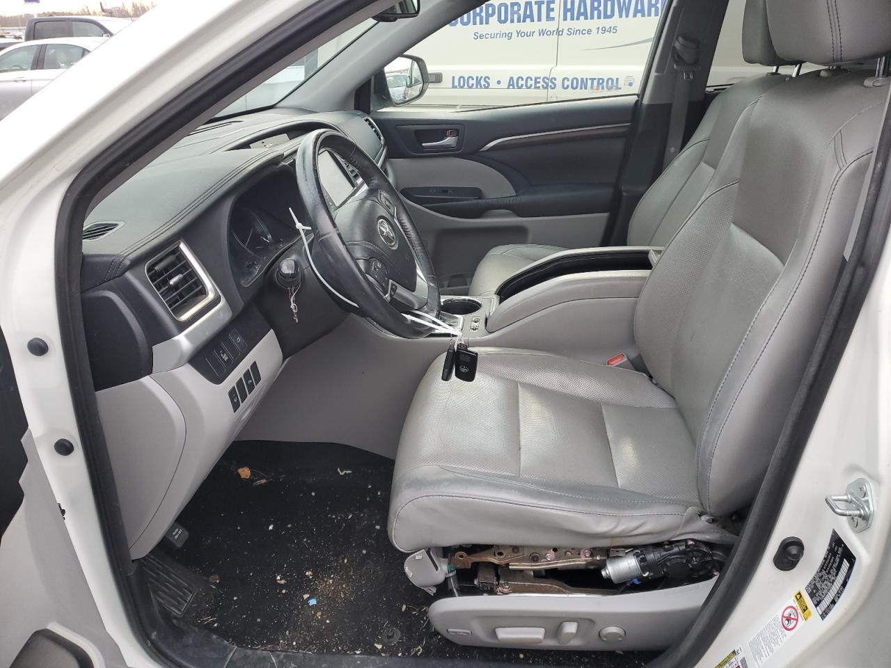 2015 TOYOTA HIGHLANDER - Image 7