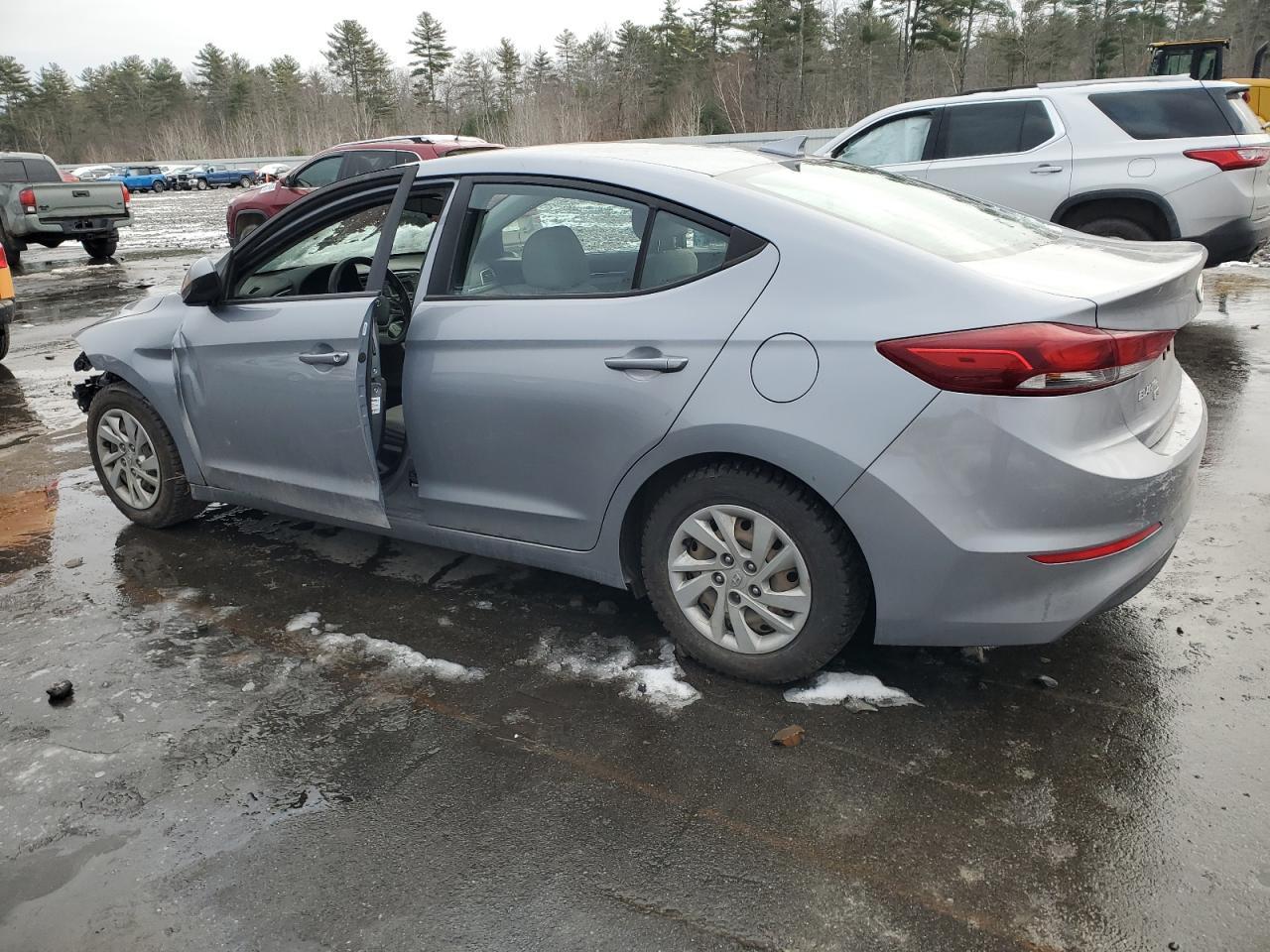 2017 HYUNDAI ELANTRA SE - Фото 2
