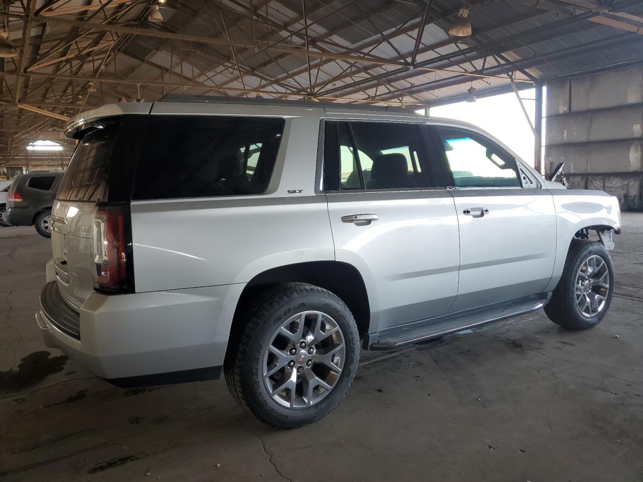 2016 GMC YUKON SLT - Фото 3