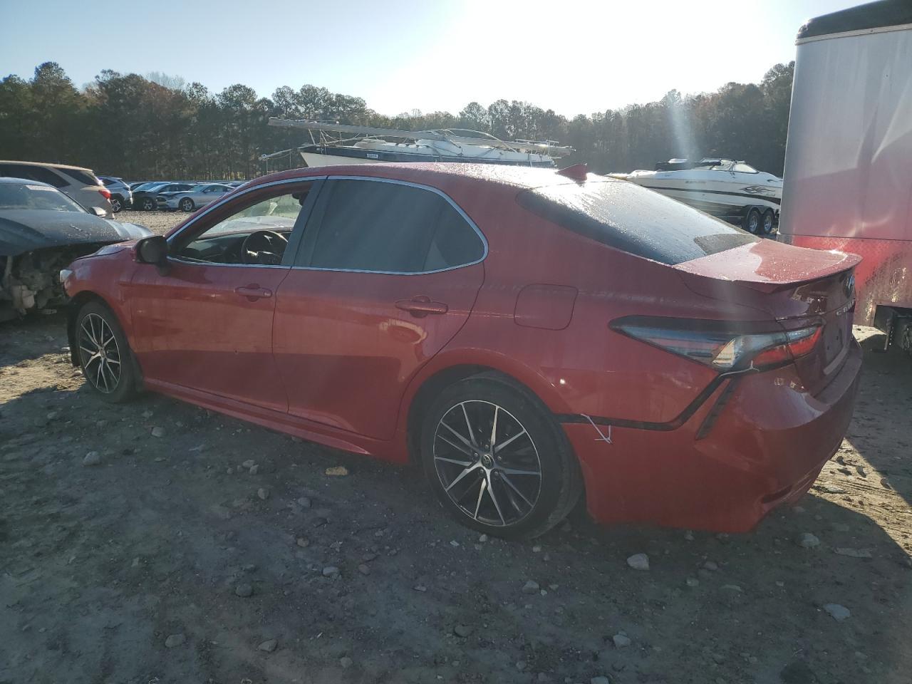 2021 TOYOTA CAMRY SE - Фото 2