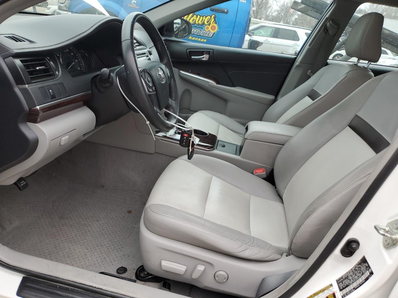 2014 TOYOTA CAMRY L - Фото 7
