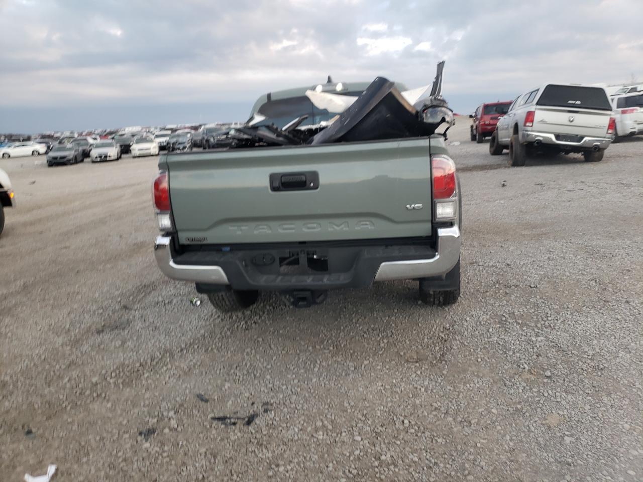 2023 TOYOTA TACOMA DOU - Фото 6