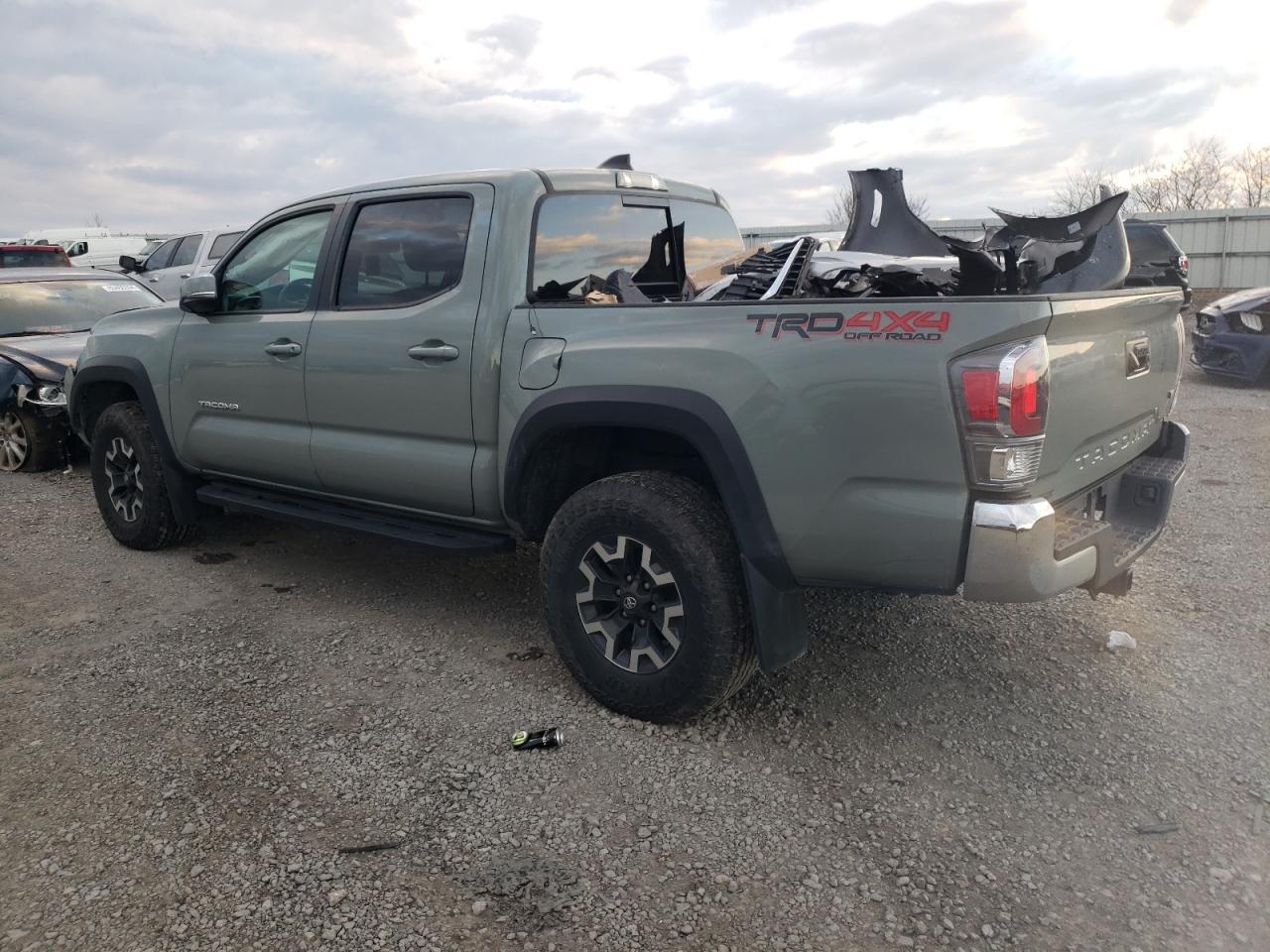 2023 TOYOTA TACOMA DOU - Фото 2