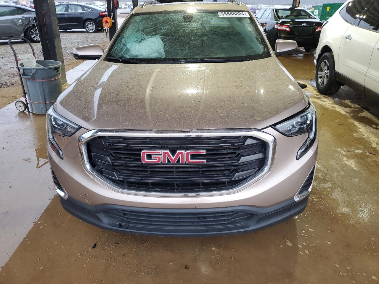 2018 GMC TERRAIN SL - Image 5