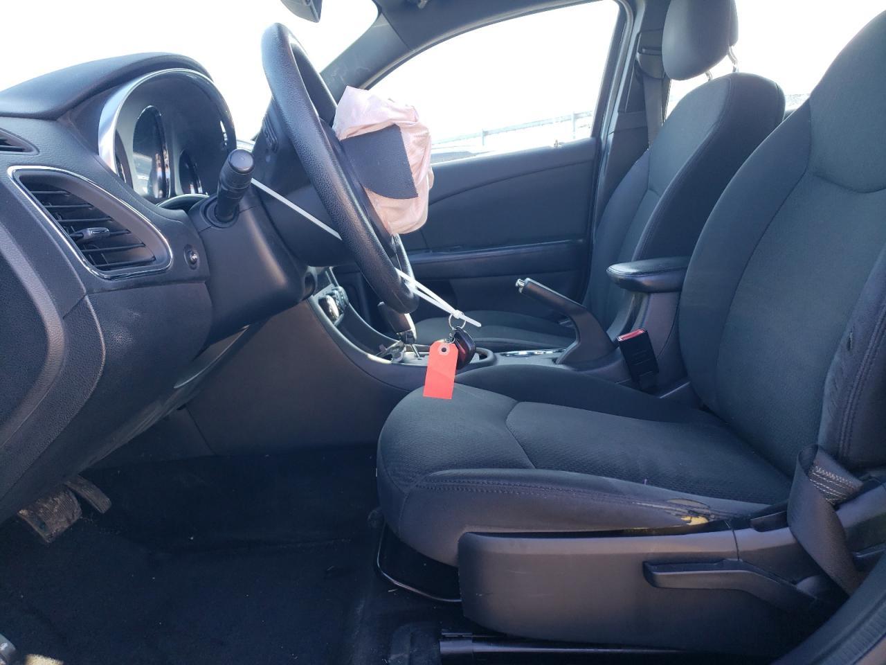 2012 CHRYSLER 200 LX - Image 7