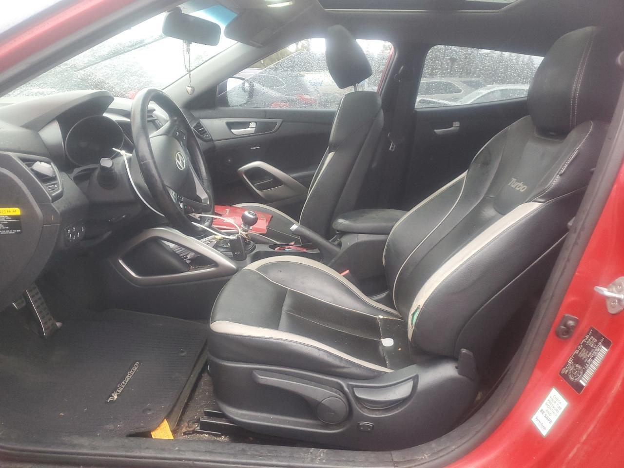 2014 HYUNDAI VELOSTER T - Image 7